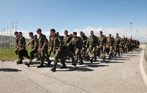 Νέα στρατεύματα στο ευρωΝΑΤΟικό προτεκτοράτο του Κοσσυφοπεδίου