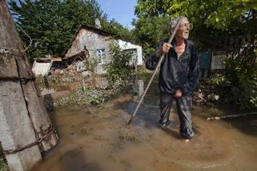Χιλιάδες είναι τα σπίτια που έχουν πλημμυρίσει στην περιοχή του Κρασνοντάρ