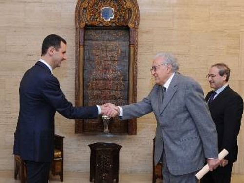 Από τη συνάντηση του προέδρου της Συρίας Μπασάρ Ασαντ με τον Λακχντάρ Μπραχίμι στη Δαμασκό