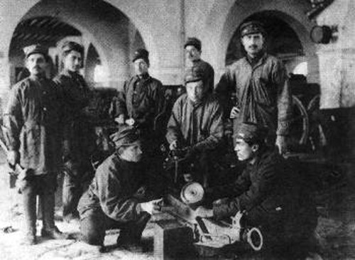 Τεχνίτες και μηχανουργοί του ελληνικού στρατού (Ιστορικό Αρχείο Μουσείου Μπενάκη)