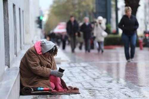 Οι εικόνες της φτώχειας και της εξαθλίωσης στην Αθήνα φιγουράρουν στις σελίδες του ξένου Τύπου