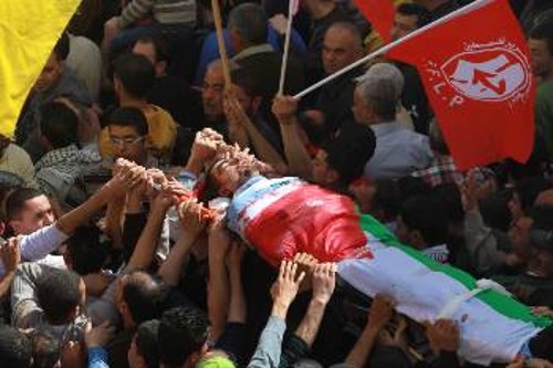 Από την κηδεία του δολοφονημένου Παλαιστινίου
