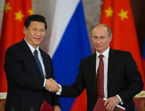 Από τη συνάντηση των προέδρων της Κίνας και της Ρωσίας στη Μόσχα