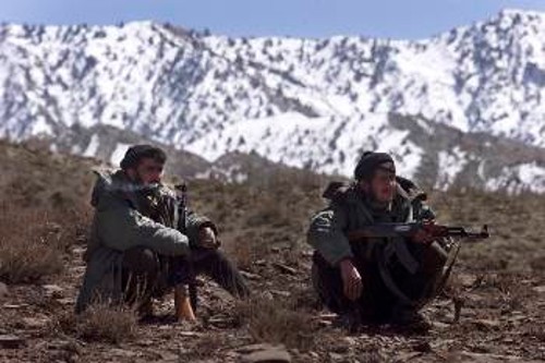 Μαχητές της «Συμμαχίας» στο Σαχικότ. Παρά τη «νίκη» που λένε ότι πέτυχαν οι Αφγανοί και οι ΗΠΑ, πάρα πολλοί αντίπαλοί τους διέφυγαν