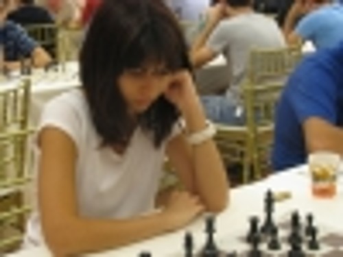 Μια από τις πολλές σκακίστριες που συμμετείχαν στο Δ.Τ. «Ισθμια 2013»