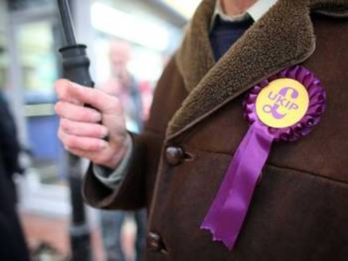 Λευκοί, ηλικιωμένοι, χαμηλόμισθοι, φτωχοί και άνεργοι είναι, με βάση έρευνες, η «δεξαμενή» ψηφοφόρων του UKIP
