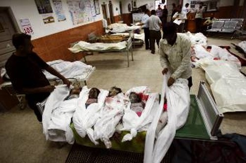 Παιδιά χτυπημένα από τις ισραηλινές βόμβες