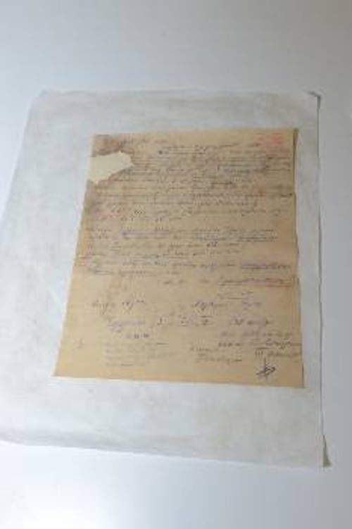 Δελτίο Πληροφοριών με ημερομηνία 22 Δεκέμβρη 1944 και τις υπογραφές του Σαράφη και του Αρη