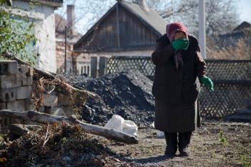 Ο ουκρανικός λαός εξακολουθεί να πληρώνει το γεγονός ότι η χώρα του μπήκε στο στόχαστρο των μονοπωλίων για τον πλούτο και τη γεωστρατηγική της θέση