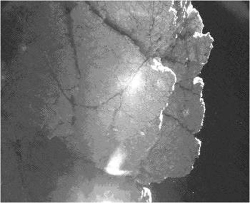 Ο «λόφος του περιηλίου» στον κομήτη Τσουριούμοφ - Γκερασιμένκο, όπως φωτογραφήθηκε από τη διαστημοσυσκευή «Φιλέ»