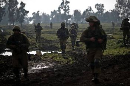 Οι Ισραηλινοί στρατιώτες αυξάνουν τις περιπολίες και τις δυνάμεις τους στη μεθόριο με τη Συρία, έπειτα από την γκανγκστερική επίθεση της περασμένης Κυριακής