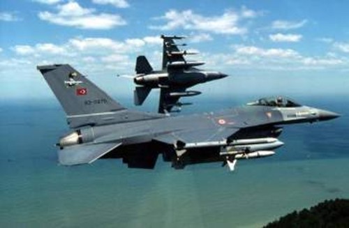 65 παραβιάσεις του ελληνικού εναέριου χώρου από τουρκικά αεροσκάφη καταγράφηκαν προχτές, άλλες 38 χτες, με 6 μαχητικά οπλισμένα και δύο εμπλοκές...