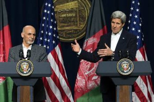 Από τη συνάντηση του ΥΠΕΞ των ΗΠΑ Τζ. Κέρι και του Αφγανού Πρόεδρου Α. Γκάνι