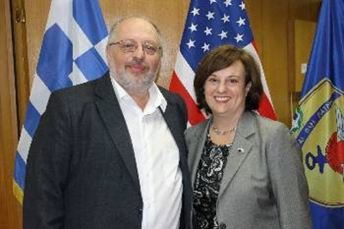 Από τη χτεσινή συνάντηση του Κ. Ησυχου με την επιτετραμμένη της πρεσβείας των ΗΠΑ στην Ελλάδα, Σούζαν Λόρενς