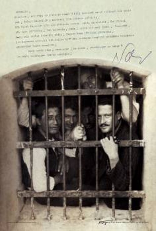 Ο Ναζίμ Χικμέτ στην φυλακή της Προύσας