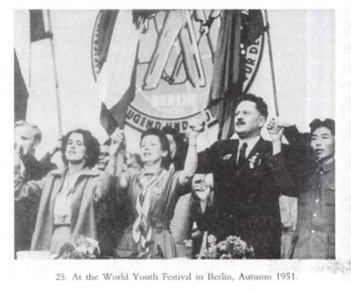 Στο Παγκόσμιο Φεστιβάλ Νεολαίας στο Βερολίνο (1951)