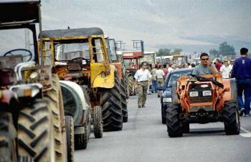 Από παλαιότερη κινητοποίηση των αγροτών στον Τύρναβο