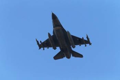 Τουρκικά μαχητικά (φωτ.) εξακολουθούν να βομβαρδίζουν συριακά και ιρακινά εδάφη στο όνομα της υπεράσπισης της «εθνικής ασφάλειας»