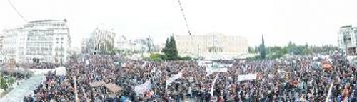 Το μεγάλο παναγροτικό συλλαλητήριο στην Αθήνα, με τη συμμετοχή εργατικών σωματείων, το Σάββατο 13 Φλεβάρη