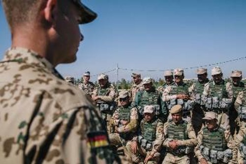 Γερμανός «εκπαιδευτής» με Κούρδους του Ιράκ