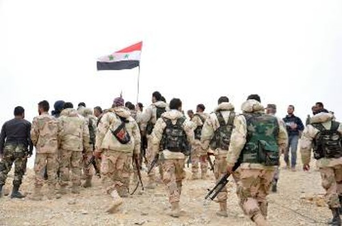 Σύροι στρατιώτες στην ανακατειλημμένη Παλμύρα