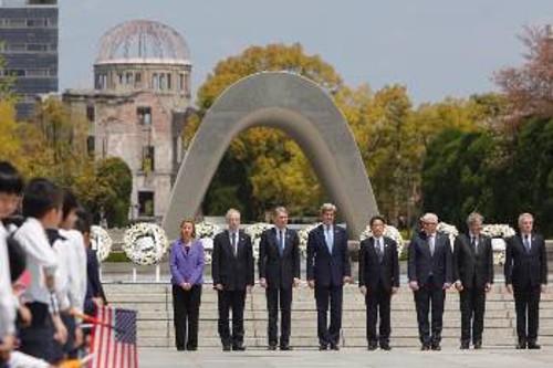 Με φόντο το μνημείο για το πυρηνικό ολοκαύτωμα του 1945, οι ΥΠΕΞ του G7 έδωσαν το σύνθημα για νέες ιμπεριαλιστικές επεμβάσεις