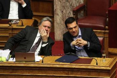 Παρουσία του Αλ. Τσίπρα και του Γ. Κατρούγκαλου συνεδρίασε χτες η ΠΓ του ΣΥΡΙΖΑ, με θέμα τη συνταγματική αναθεώρηση και τον εκλογικό νόμο