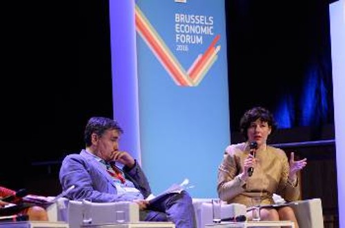 Στην ανάγκη του κεφαλαίου για μεγαλύτερα περιθώρια στήριξης των επενδύσεών του εστίασε ο Ευ. Τσακαλώτος, μιλώντας στο «Brussels Economic Forum»