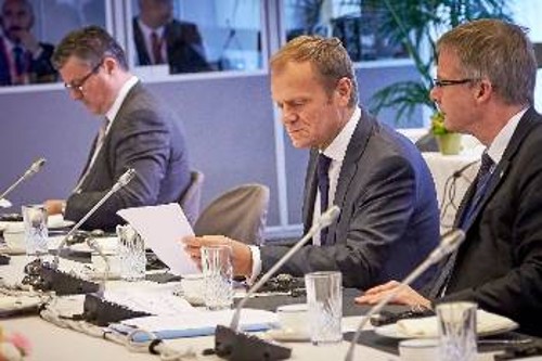 Την ατζέντα της Συνόδου Κορυφής και τις επιδιώξεις των ευρωενωσιακών μονοπωλίων αποτυπώνει η πρόσκληση του προέδρου του Ευρωπαϊκού Συμβουλίου