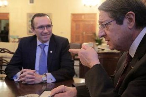 Από τη συνάντηση του Προέδρου της Κύπρου, Νίκου Αναστασιάδη, με τον Αϊντε, απεσταλμένο του ΟΗΕ