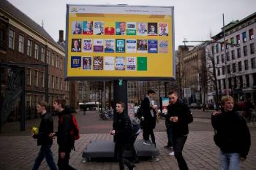 Οι θεωρητικά πολλές πολιτικές επιλογές στην Ολλανδία είναι στην ίδια στρατηγική «όχθη»