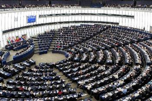 Σε ρόλο «λαγού» - για άλλη μια φορά - στην προώθηση των αντεργατικών μέτρων, το Ευρωκοινοβούλιο ενέκρινε με μεγάλη πλειοψηφία τις «κατευθυντήριες γραμμές»