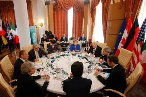 Από τη συνάντηση των 7 ηγετών στην Ιταλία