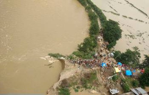 Εικόνες καταστροφής στην Ινδία