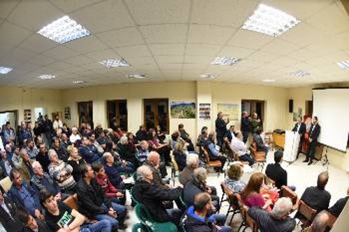 Από την εκδήλωση που διοργάνωσε ο Πολιτιστικός Σύλλογος Μεσόβουνου «Κρέμιτσα» το βράδυ του Σαββάτου