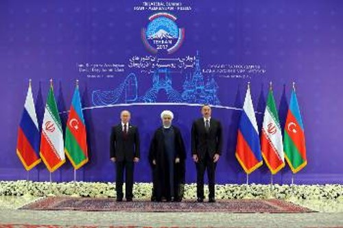 Από τη Σύνοδο Κορυφής των Ρωσίας, Ιράν και Αζερμπαϊτζάν στην Τεχεράνη