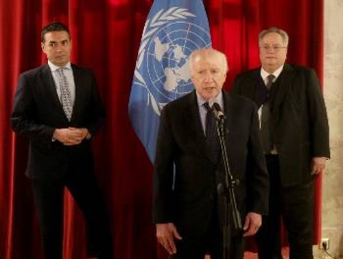 Τη συνάντηση των πρωθυπουργών Ελλάδας - ΠΓΔΜ ανακοίνωσε ο ειδικός απεσταλμένος του ΟΗΕ, Μ. Νίμιτς (φωτ. από παλιότερη συνάντηση των ΥΠΕΞ)