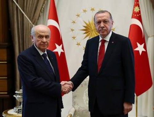 Από τη συνάντηση του επανεκλεγέντος Προέδρου Ρ. Τ. Ερντογάν με τον ηγέτη του MHP Ντ. Μπαχτσελί
