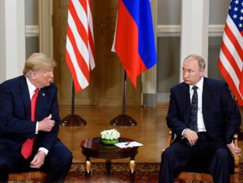 Ο Ντ. Τραμπ και ο Βλ. Πούτιν στο Ελσίνκι