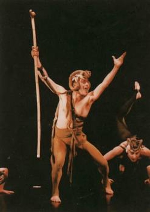 «Χορικά» της Ζ. Νικολούδη