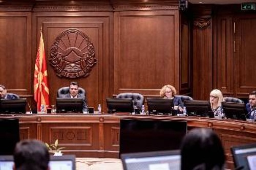 Σε Επιτροπές της Βουλής της ΠΓΔΜ έχουν μπει οι τροπολογίες για την αναθεώρηση του Συντάγματος