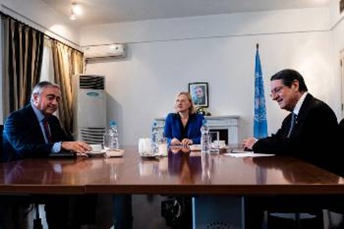 Από την συνάντηση Αναστασιάδη - Ακιντζί στα γραφεία του ΟΗΕ