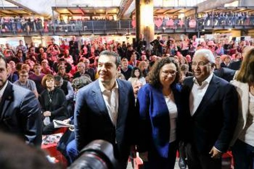 Ο Αλ. Τσίπρας στο συνέδριο του SPD, με την πρόεδρό του Αντρέα Νάλες και τον Πορτογάλο Πρόεδρο Αντ. Κόστα