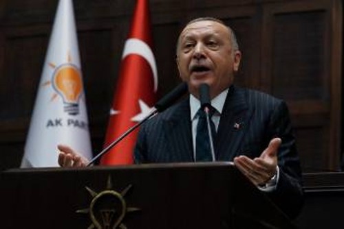 Ο Πρόεδρος της Τουρκίας, Ρ. Τ. Ερντογάν, κατά την ομιλία του στην κοινοβουλευτική ομάδα, όπου επανέλαβε τις βλέψεις του τουρκικού κεφαλαίου στην περιοχή