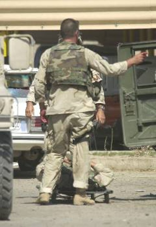 Αμερικανός μέλος του κατοχικού στρατού τραυματισμένος από επίθεση της ιρακινής αντίστασης