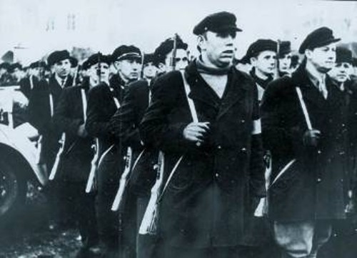Το 1948 οι προσπάθειες αντεπανάστασης των αστικών δυνάμεων συνάντησαν τη μαζική εργατική - λαϊκή κινητοποίηση