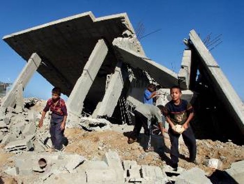 Δεν έχει σταματήσει ο ισραηλινός στρατός να σπέρνει την καταστροφή