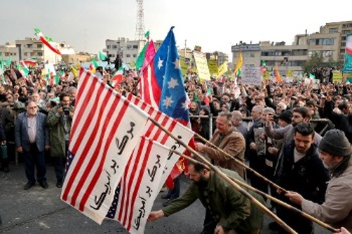 Από πρόσφατες αντιαμερικανικές διαδηλώσεις στην Τεχεράνη