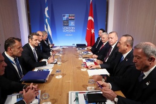 Από τη συνάντηση αντιπροσωπειών Ελλάδας και Τουρκίας τον περασμένο Δεκέμβρη στο Λονδίνο