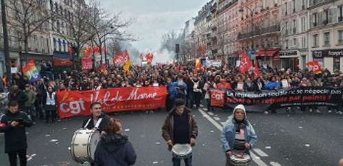 Από την απεργιακή διαδήλωση που οργάνωσε το ΕΚ Βαλ ντε Μαρν